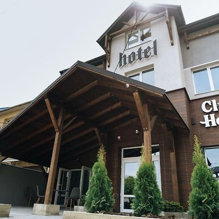 Clubhouse Hotell Ivano-Frankivsk Exteriör bild